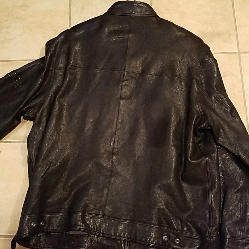 PELLE PELLE - Picture 2 of 6